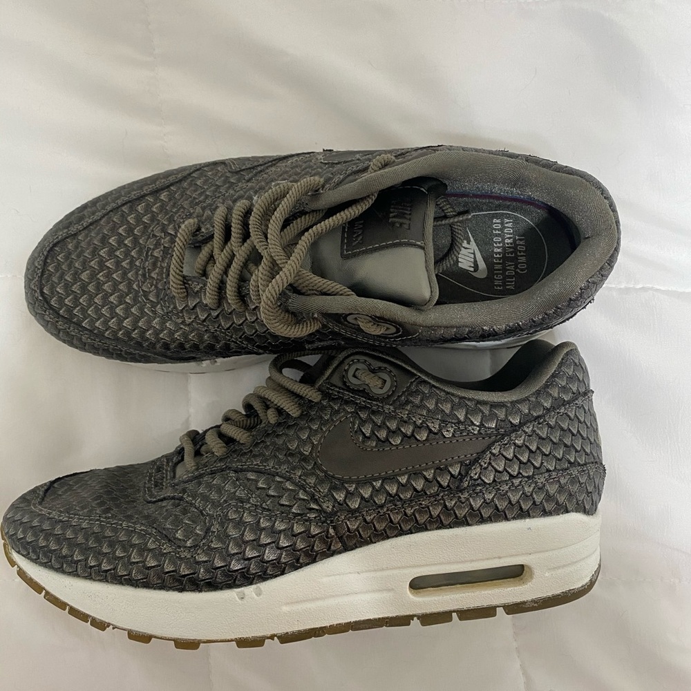 Nike AirMax snakeskin
